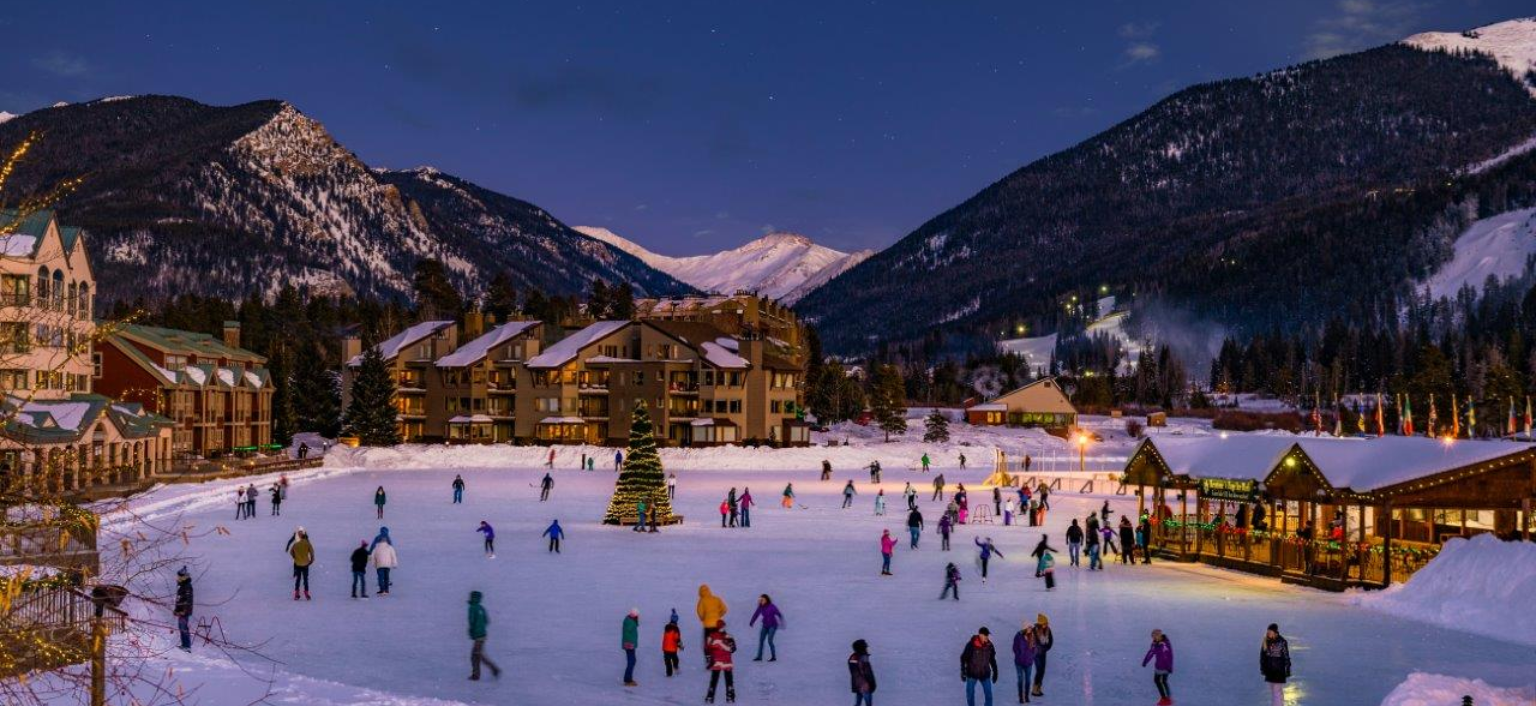 Private vehicle carrying travelers from Denver Airport toward Keystone Colorado